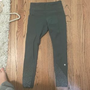 Size 4 Lululemon leggings